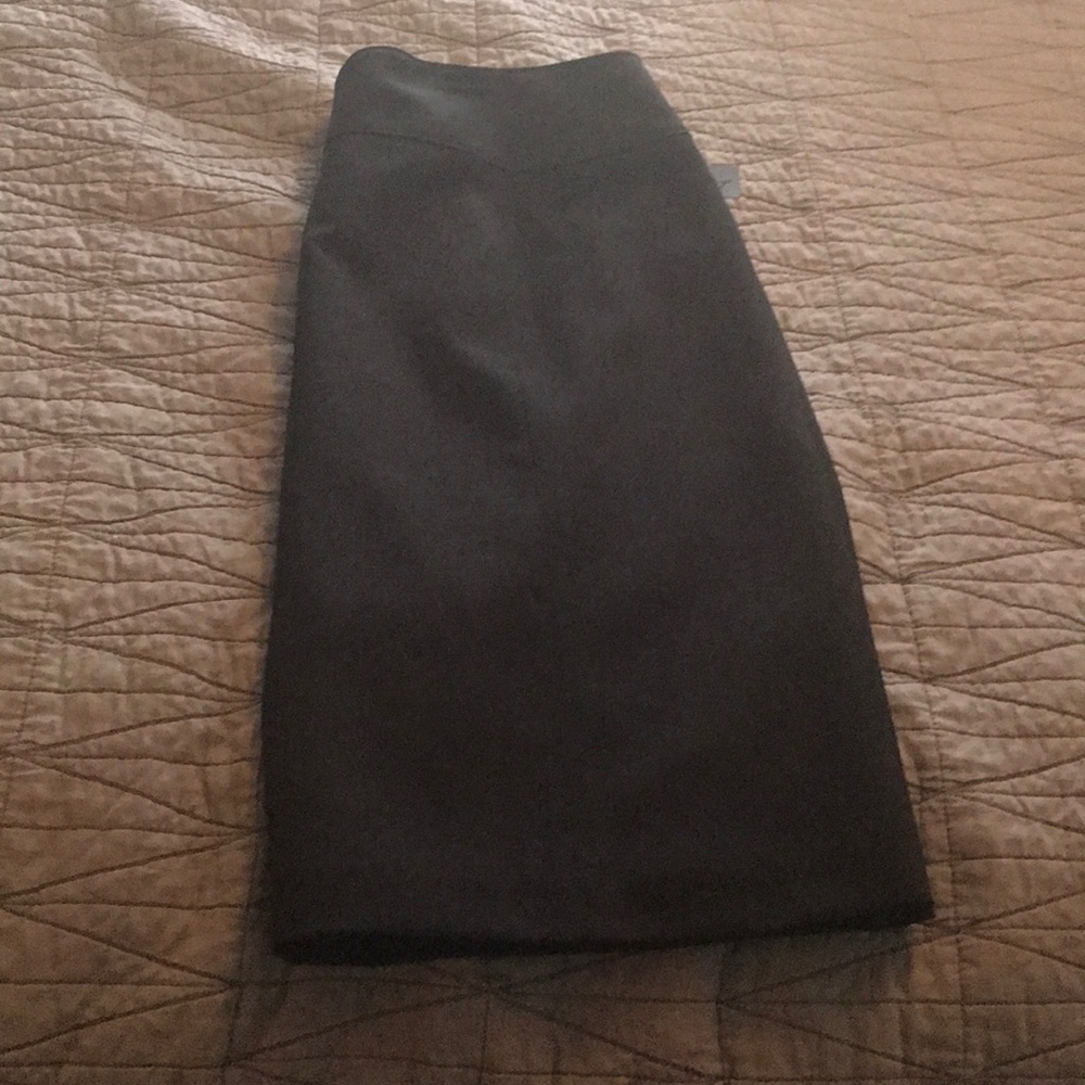 Black pencil skirt